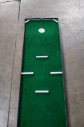 3-Hole Miniature Golf